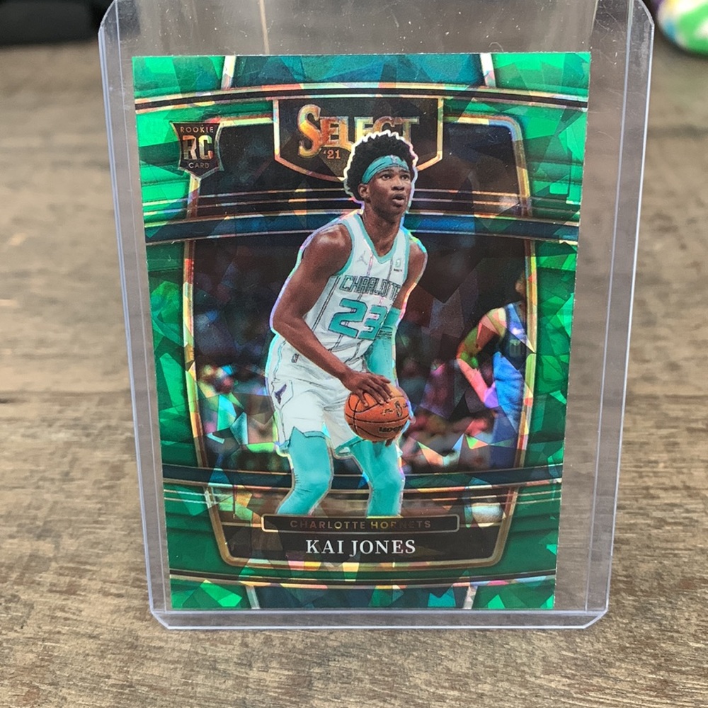 3 Select NBA inserts - Picture 3 of 5